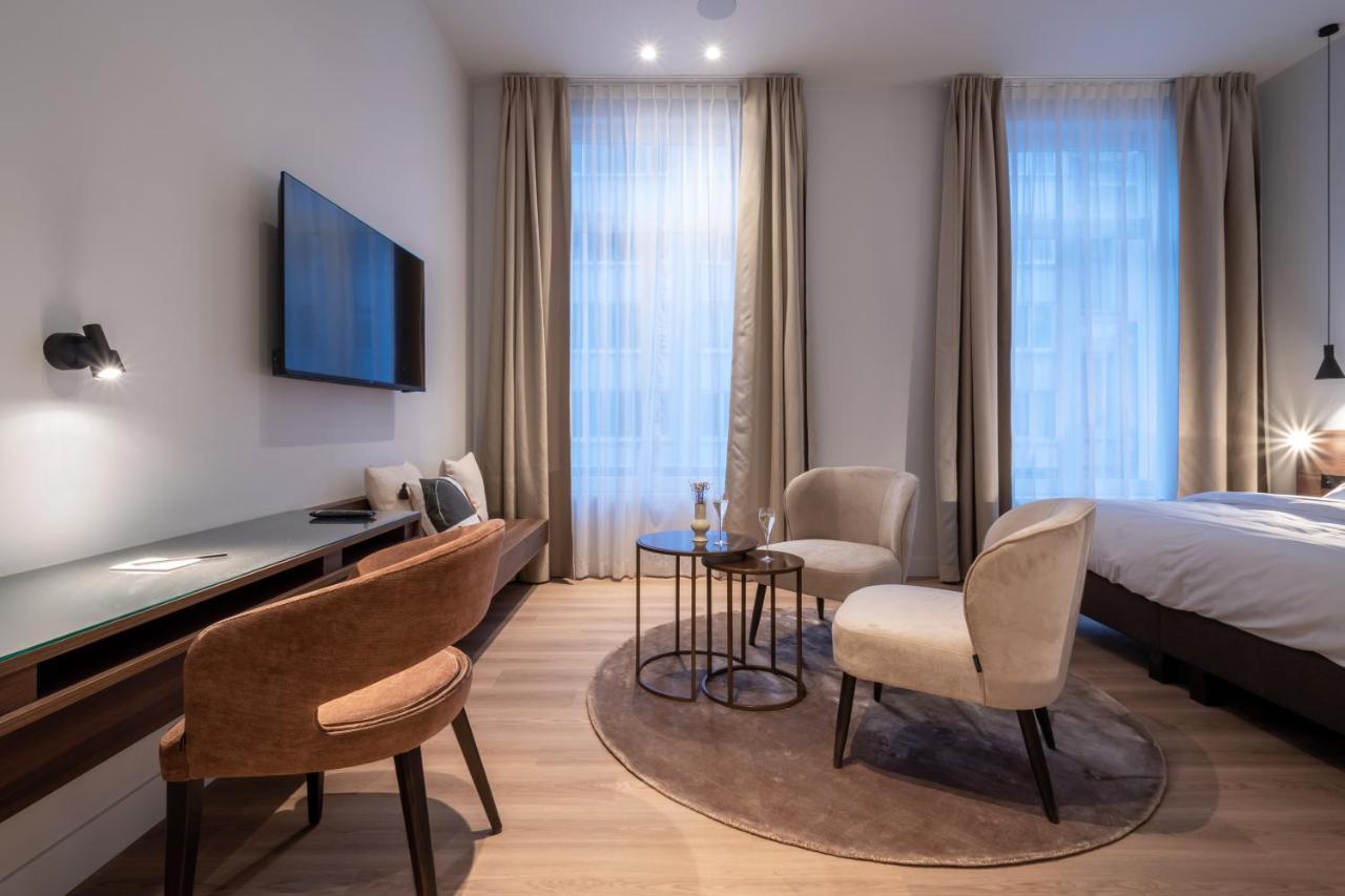 One Two Four - Hotel & Spa Gand Esterno foto